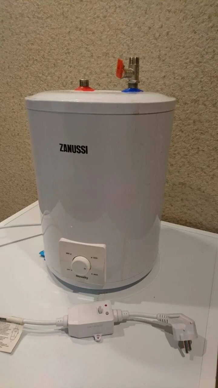 Водонагреватель Zanussi ZWH/S 10 Mini O (Green) - купить в интернет-магазине по 