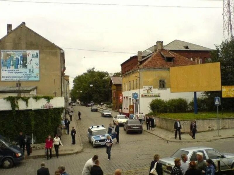 Ул черняховске. Черняховск ул калинина калининградская область. ул калинина в черняховске калининградской. улица калинина черняховске калининградской области. черняховск калининградская область площадь.