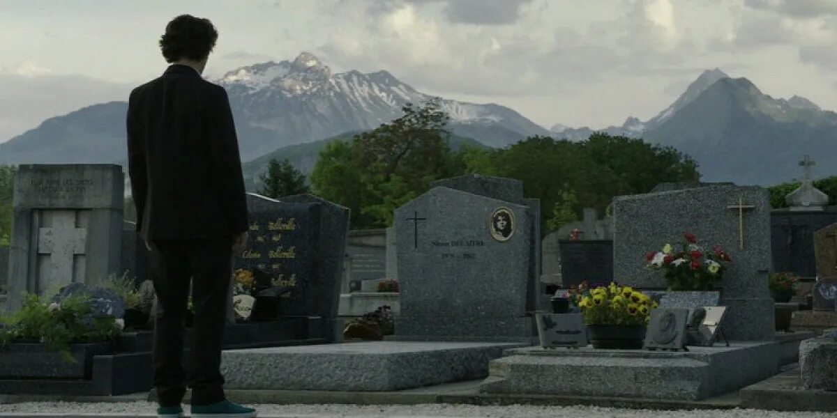 Зов скорби 1. На зов скорби сериал 2012–2015. les revenants сериал 1 сезон. - на зов скорби/les revenants. на зов скорби сериал 2 сезон.
