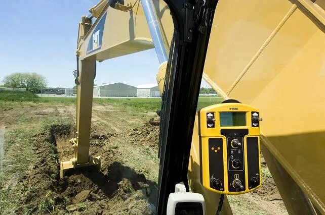 система 3d нивелирования trimble gcs900 для экскаватора. уровень в экскаватор. экскаватор трансформер промышленный. системы 3d нивелирования leica. кат нового поколения.