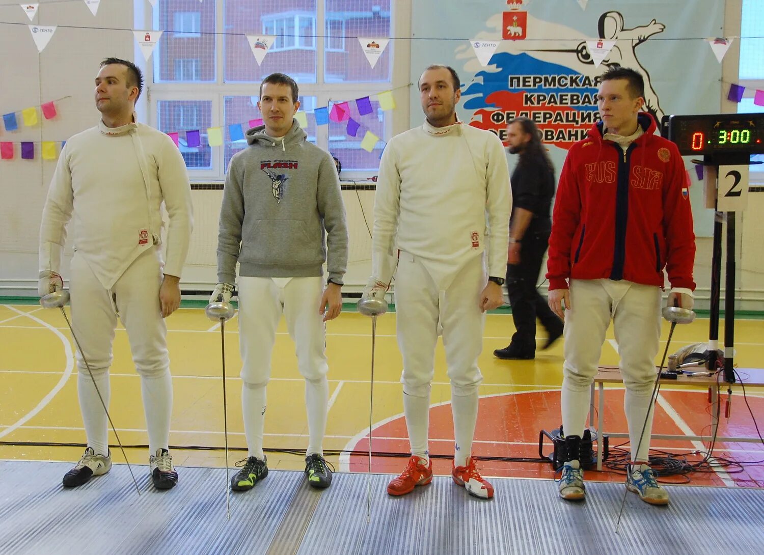 Фехтование пермь. Пермские фехтовальщики. Тольяттинская федерация фехтования, тольятти, приморский бульвар. Фехтование пермь дворец детства. Фехтование тольятти школа 86.