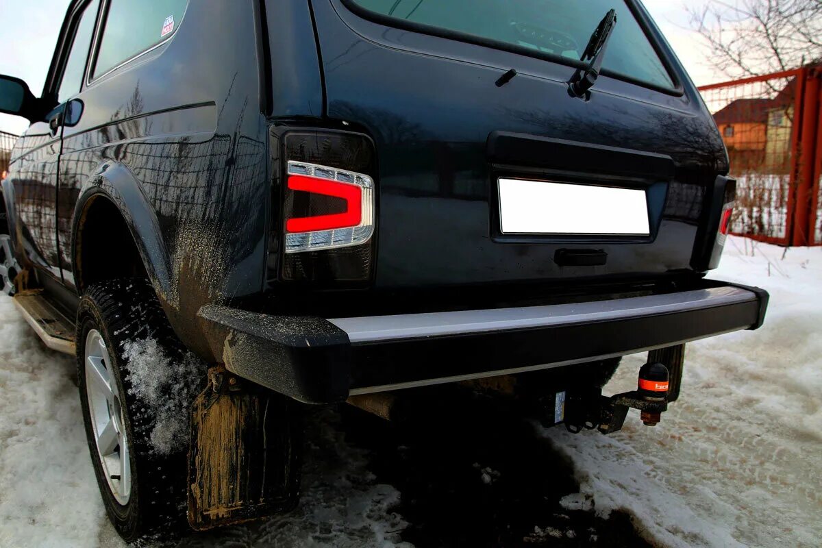 Установка задних фонарей нива. Установка задних фонарей нива. Установка задних фонарей нива. Переделка задних фонарей нива 21214. Фонари задние нива range rover.