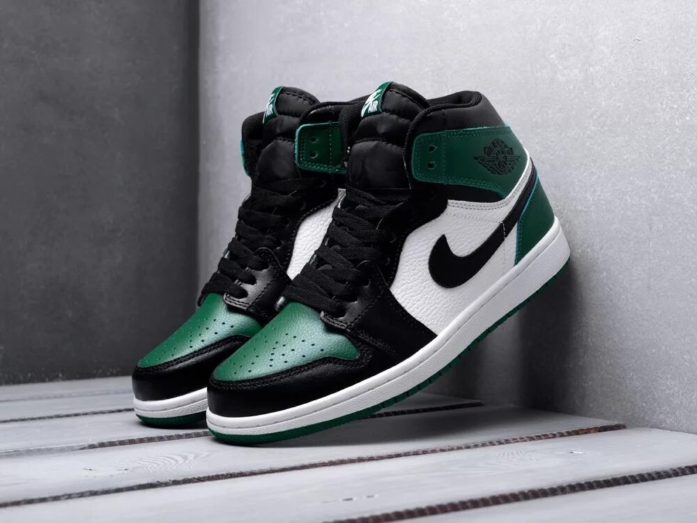 Nike air jordan 1 mid pine green. Джорданы кроссовки зеленый. Кроссовки air max jordan. Джорданы кроссовки зеленый. Джорданы кроссовки зеленый.