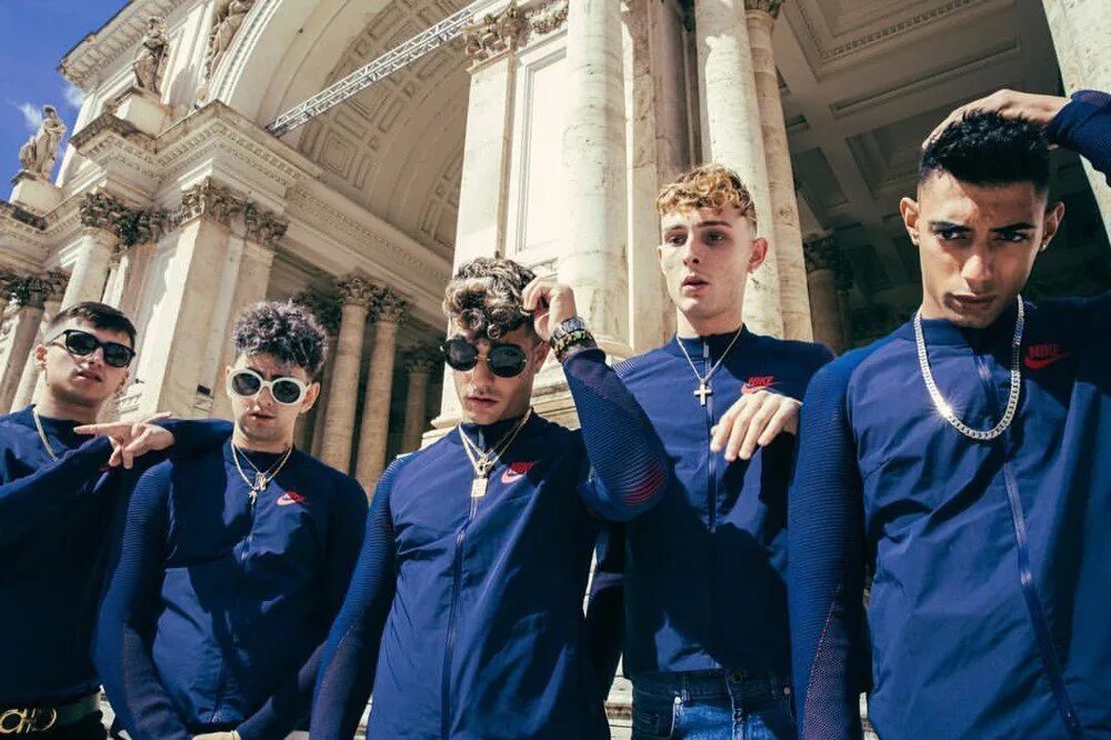 Gangs type. Bershka Dark Polo gang. Gan Polo. Dark gang. Генг фото на рабочий стол.