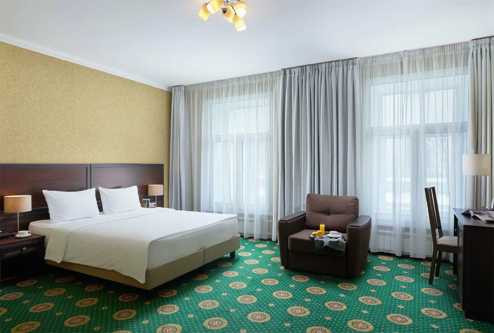 1, москва. отель mirrors москва кремль. миррос отель москва кремль моховая ул. миррос отель москва кремль моховая. отель кремлин номер супериор.