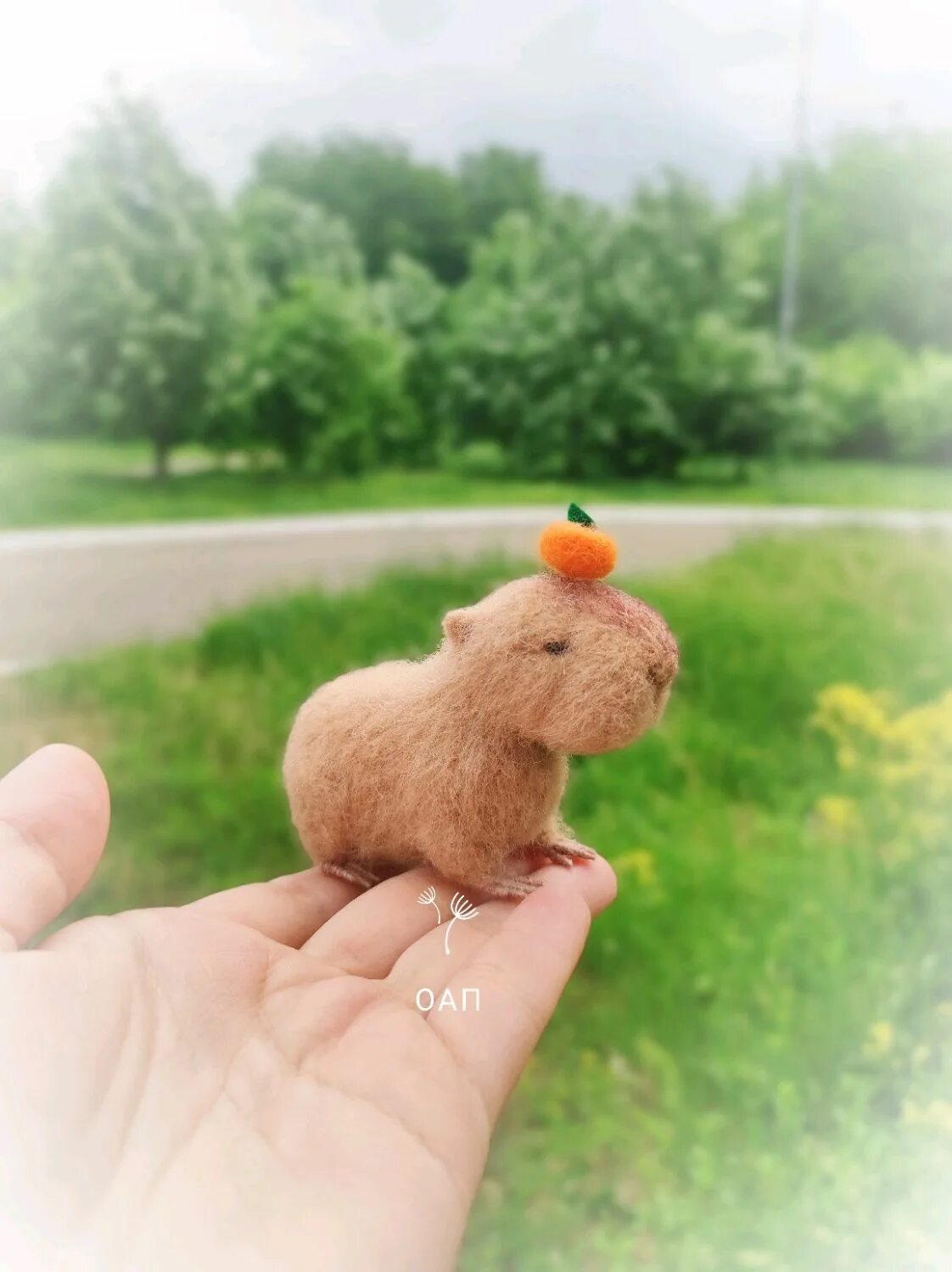 Капибара игрушка мягкая. Collecta капибара, m 88540b. Капибара клубника игрушка. Капибара игрушка мягкая. Плюшевая капибара.
