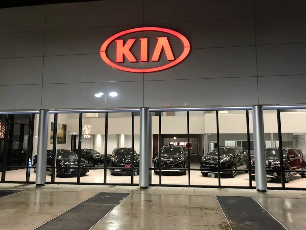 Салон киа телефон. Kia Armand4.2(486)Kia Dealer. Автосалон Киа 2023. Kia Capital 4x4. Kia Capital 1992.