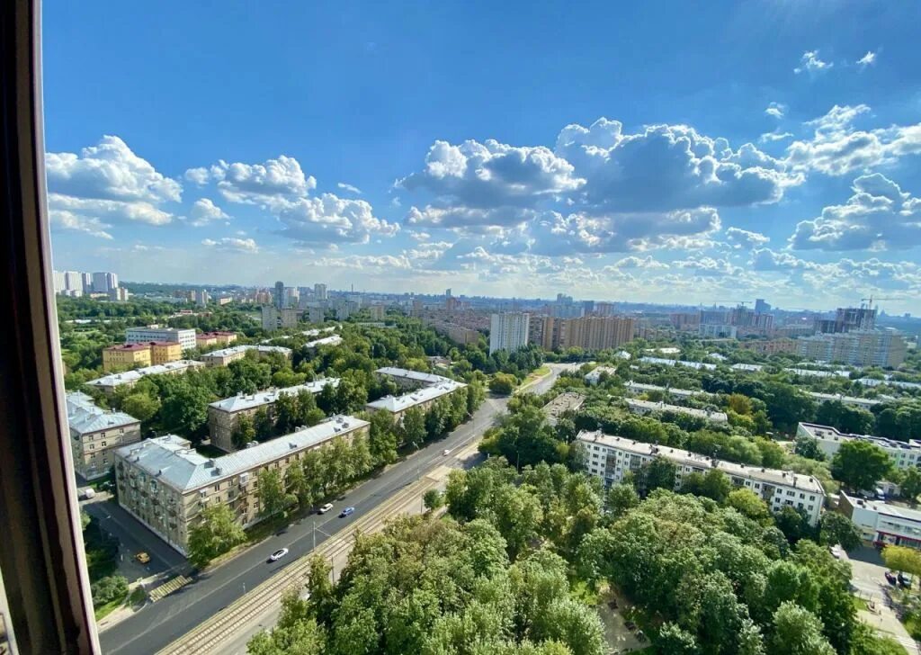 Бульвар маршала рокоссовского 6к1. Бульвар рокоссовского москва. Бульвар рокоссовского сквер. Б-р маршала рокоссовского 42. Рокоссовского район москвы.