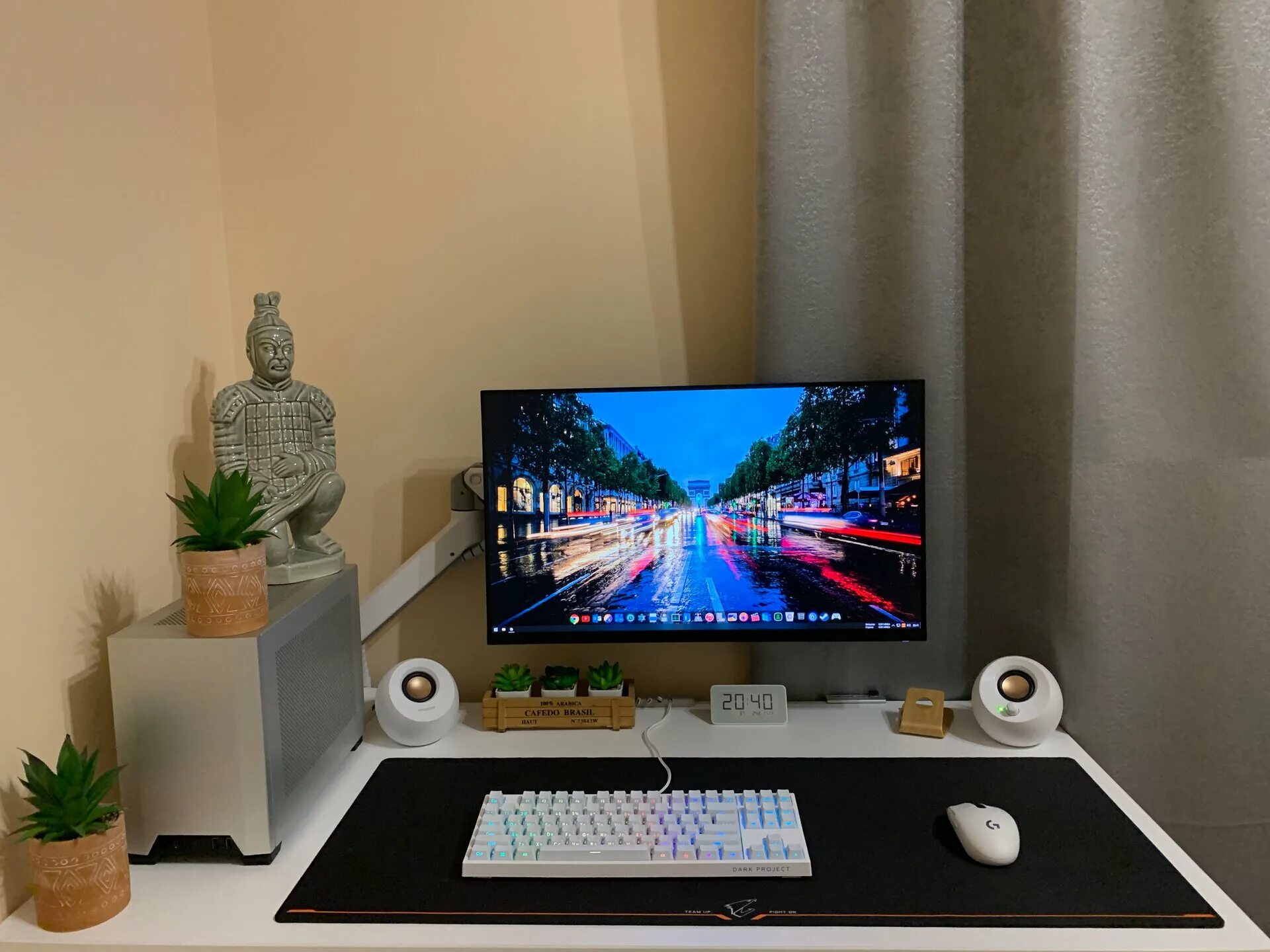 Xiaomi mi 27 монитор. Монитор сяоми 4к. Монитор xiaomi mi display 27 165hz (xmmnt27hq). Xiaomi mi display 27. Xiaomi mi 27 165.