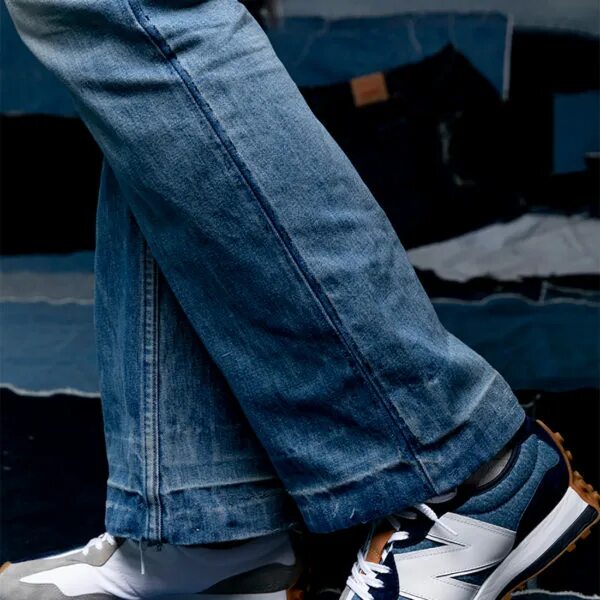 New balance 574 classic. Парень в new balance. New balance 574 jeans. Nb 574 denim. 990 new balance с джинсами.