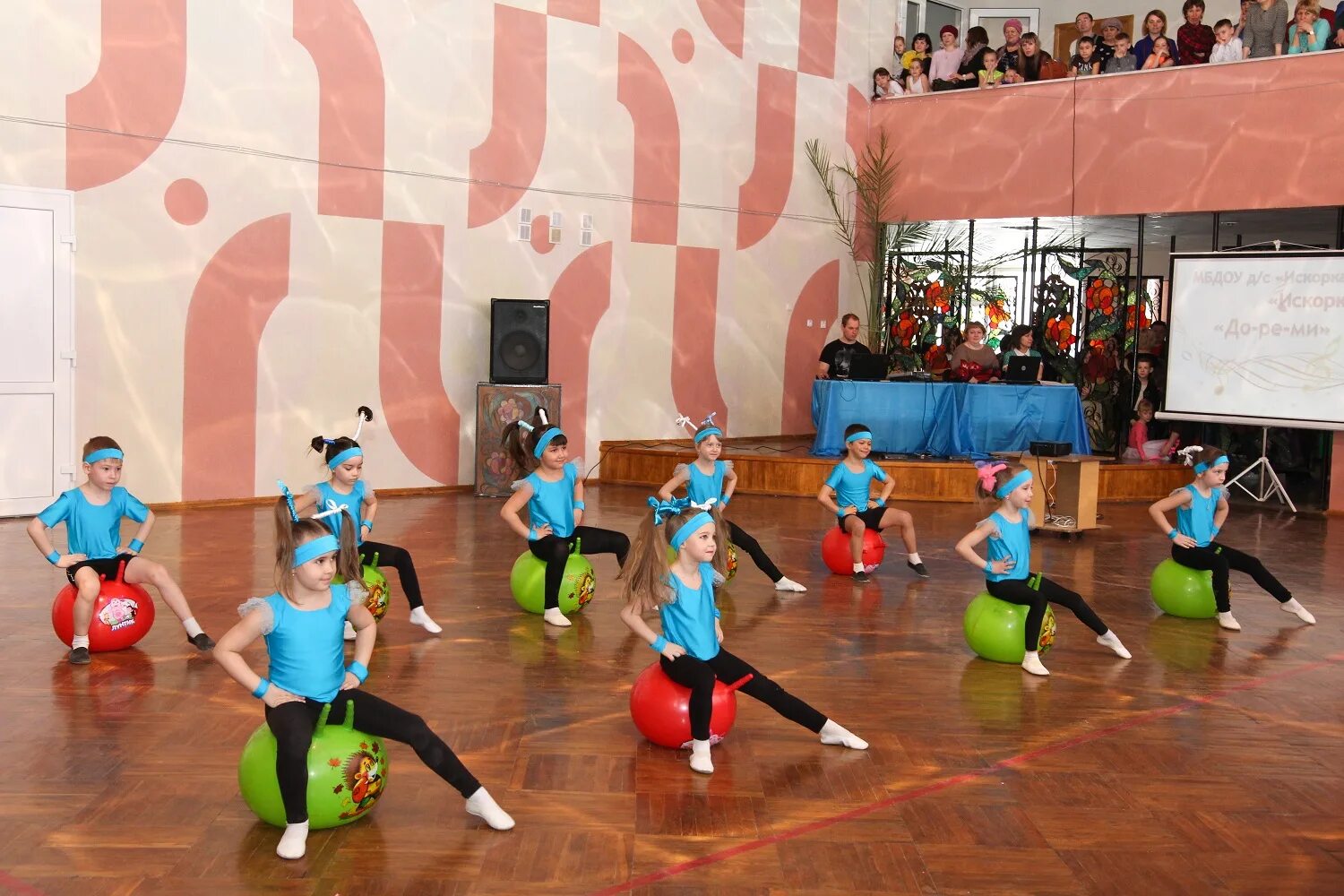 спортивные магазины в кумертау. спортивный туризм дети. горка волна аквапарк. ссг спортивный туризм. магазин спорт и туризм в кумертау.