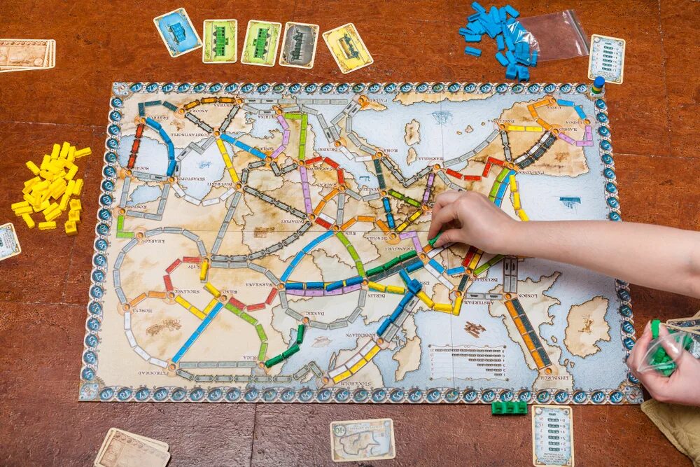 Ticket to ride как играть видео. Настольная тикет ту райд. тикет ту райд европа. ticket to ride россия. тикет ту райд европа карта.