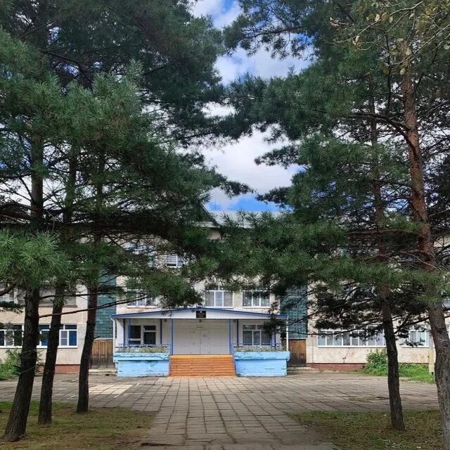Учителя школы 53 города бикина. Хабаровский край город бикин школа номер 6. Школа 6 бикин. Бикин школа. Г бикин школа 6.