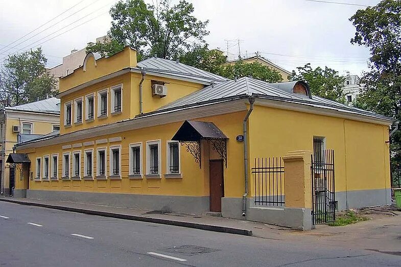 Дом Аксаковых Сивцев Вражек. Сивцев Вражек переулок 4. Москва дом дом Сивцев Вражек 43. Москва Сивцев Вражек 30. Аксакова дом 4