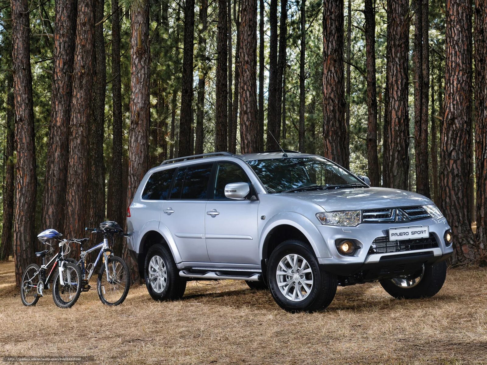 Паджеро спорт 1 цена. Mitsubishi Pajero Sport. Митсубиси Паджеро спорт 2. Mitsubishi Pajero Sport 2013. Mitsubishi Pajero Sport 2014.