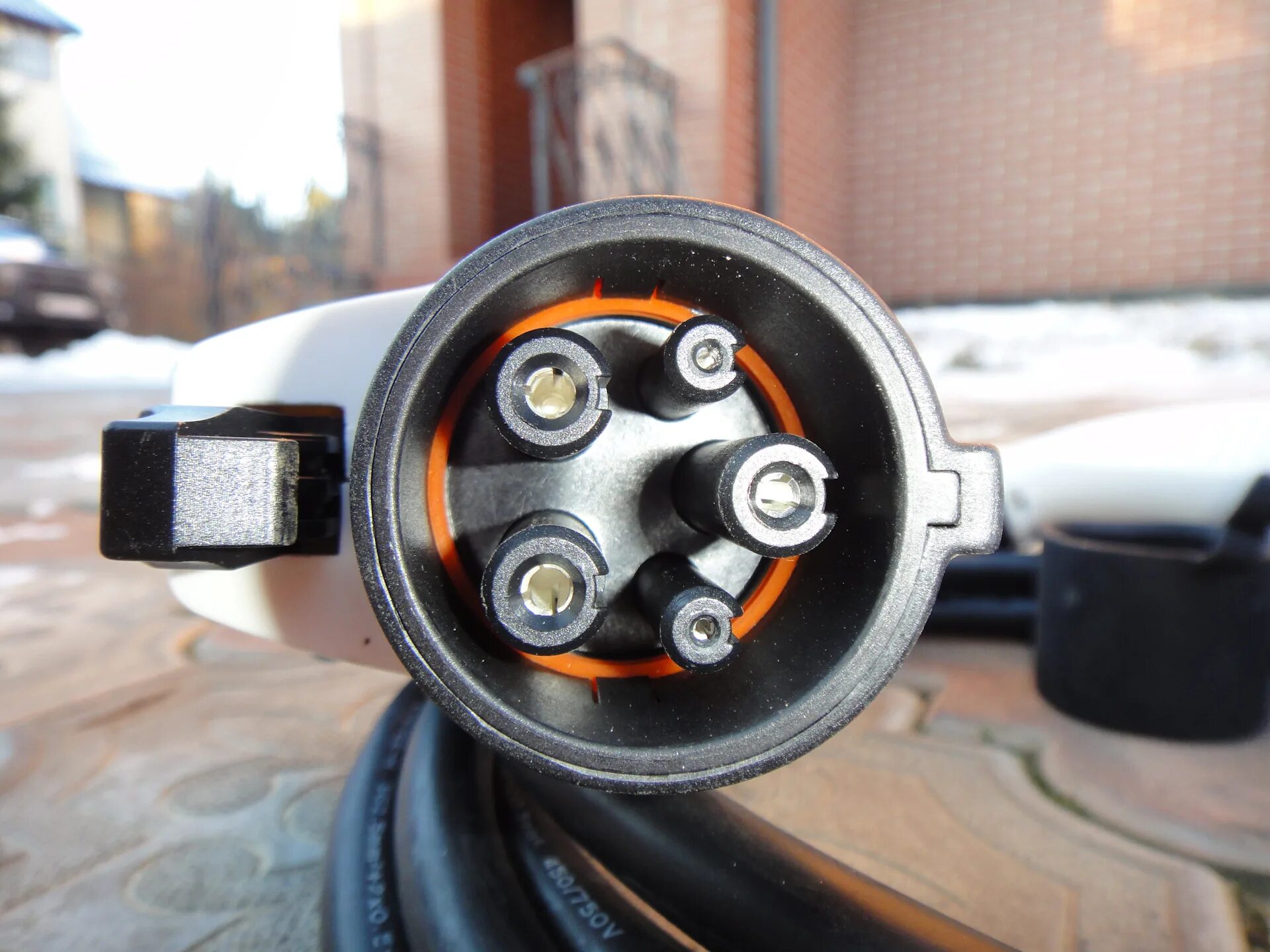 Переходник usb 2. Type 2 connector. Кабель электромобиля для зарядки type 2 mennekes. Зарядный кабель type2-type2. Type1 type2 кабель tesla зарядка.