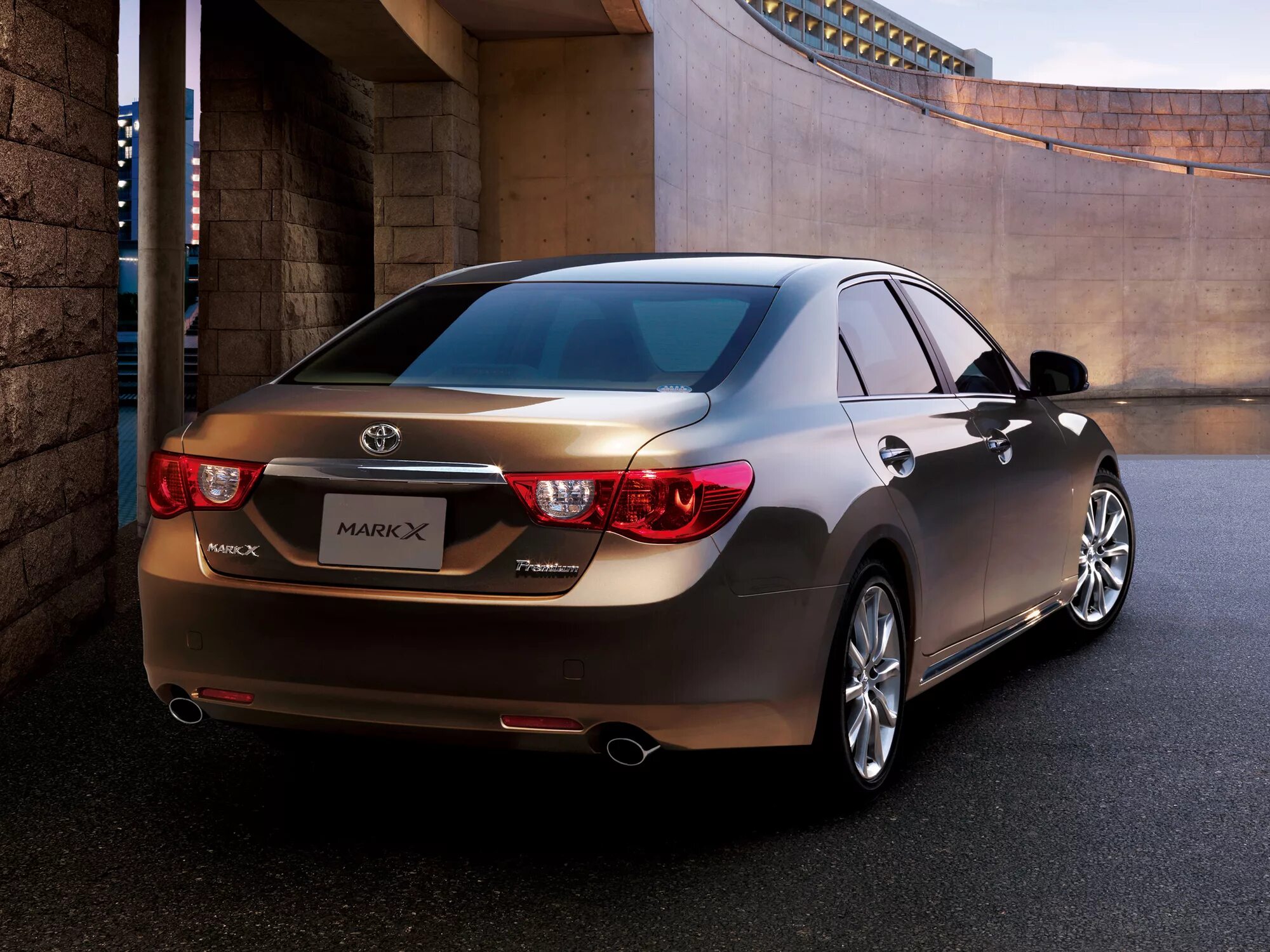 Mark x обзор. Toyota mark x 2012. тойота марк 2 x. тойота марк 10. тойота марк х 3.