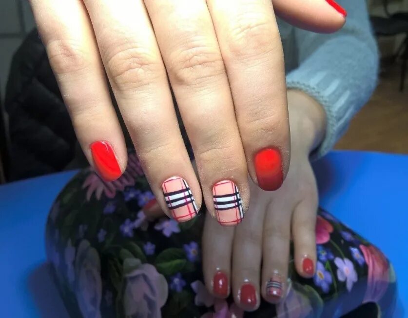 Ногти в коврове. Ногти в коврове. Маникюр ковров фото. Маникюр в коврове. Маникюр ковер.