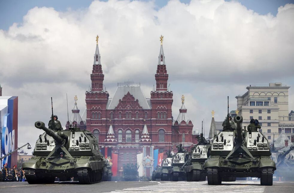 Военная мощь России. Украинские танки на красной площади. Боевая мощь России. Российская армия самая сильная в мире.