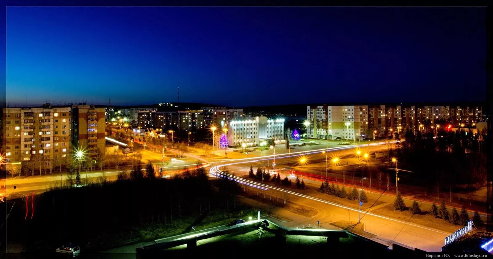 Тюмень нерюнгри. Нерюнгри саха якутия. нерюнгри города якутии. ночной нерюнгри. г нерюнгри саха якутия ночью.