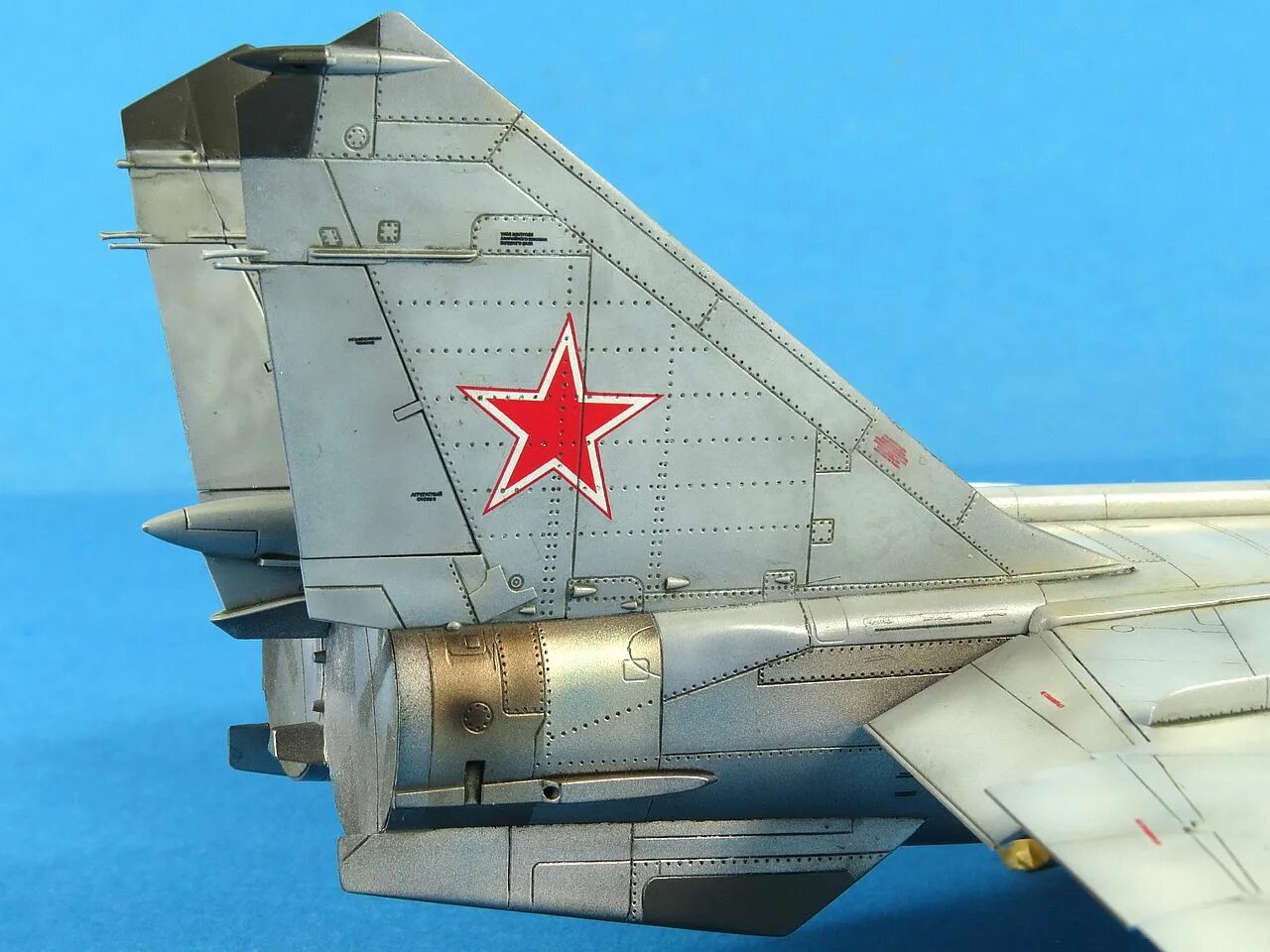 Миг 25 РБТ ICM 1/72. Миг-25рбф 1/72 ICM. Миг-25 1/72. Миг-25 ICM 1/72.