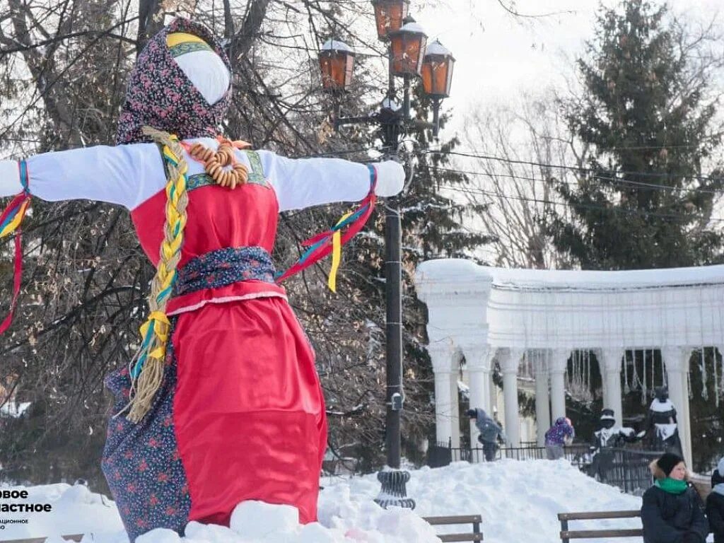 Масленица жигулевск 2024. Масленица Челябинск Гагарина. Масленица в Челябинске 2022. Масленица Челябинск 2019 парк Гагарина. Масленица Челябинск в парке Гагарина 2020.