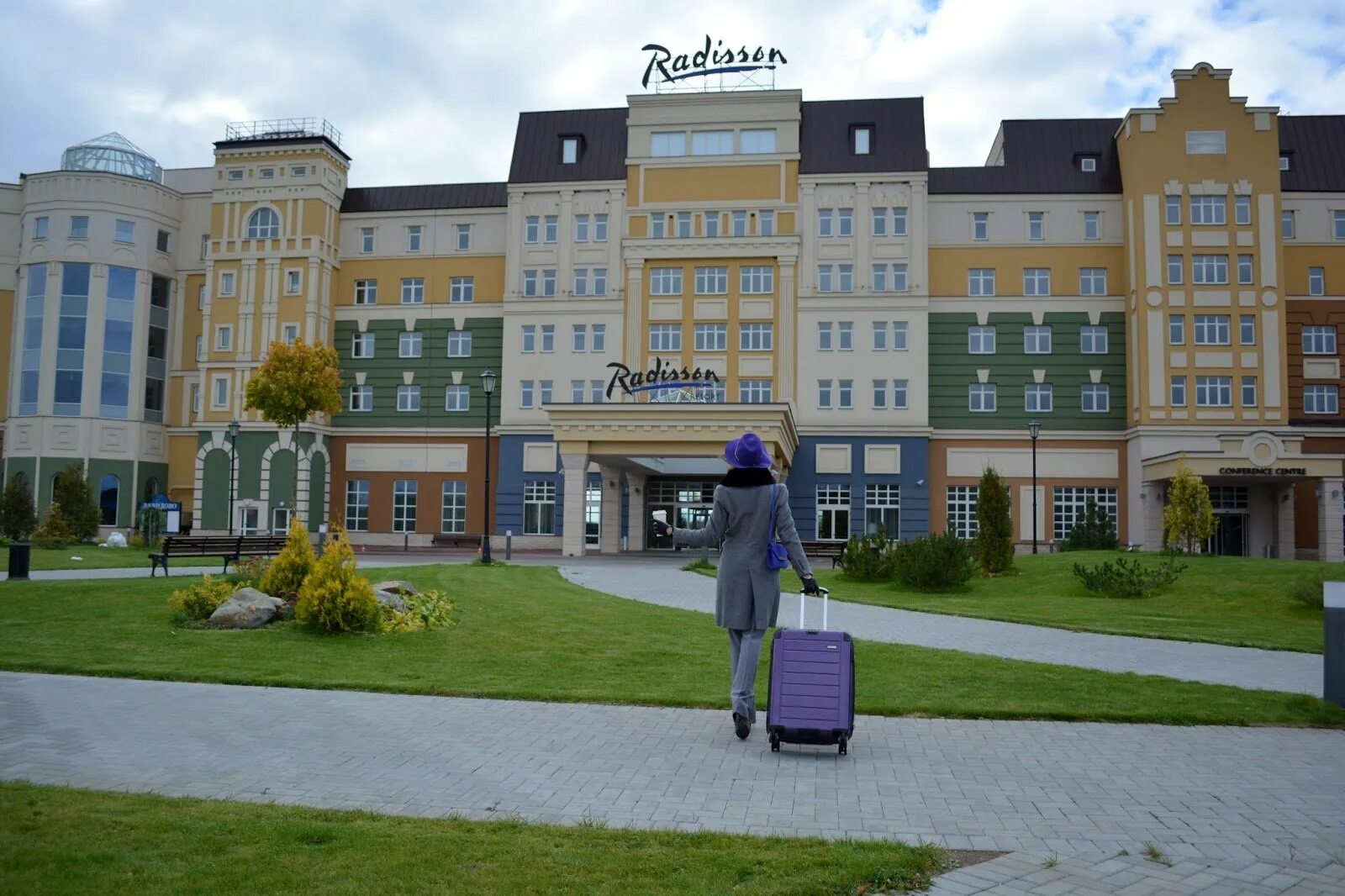 Рэдиссон завидов. Рэдиссон завидов. Radisson тверь завидово. Рэдиссон резорт завидово. Отель рэдиссон завидово.