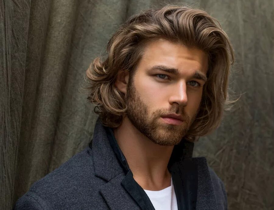 45 Best Curly Hairstyles and Haircuts for Men 2025 Long hair styles men, Medium 