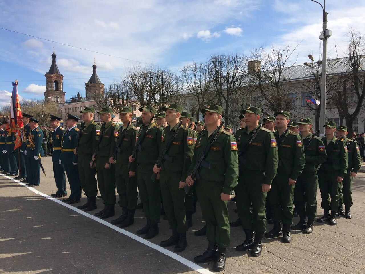 Военном отзывы. Воинская часть 02561 город Луга. Войсковая часть город Луга Ленинградской области. Парад Победы город Луга 2021. Парад 9 мая в Луге.