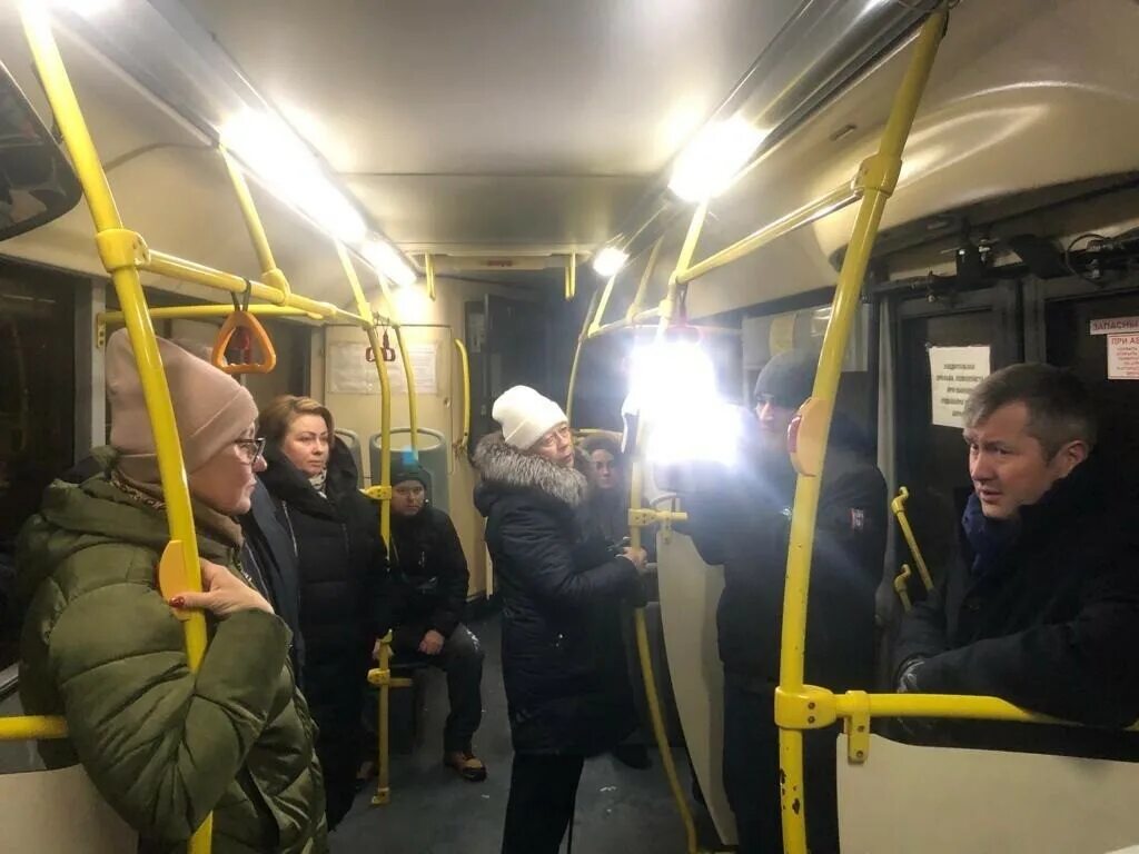 автобус 104 сланцы кингисепп расписание. автобус 104 сланцы кингисепп. автобус 104 сланцы кингисепп расписание. расписание автобуса 104 сланцы. расписание автобусов кингисепп ивангород.