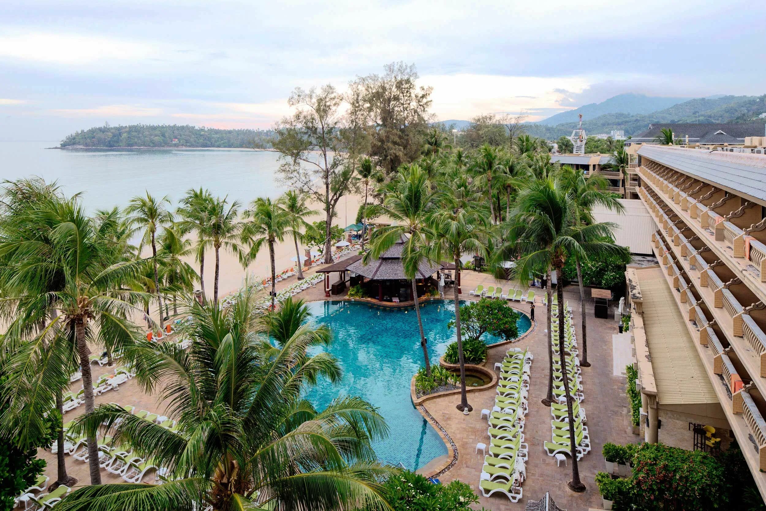 Pamookkoo kata beach &spa. Beyond kata beach resort. Отель ката бич резорт пхукет. Отель beyond resort kata. Beyond ресорт ката тайланд.