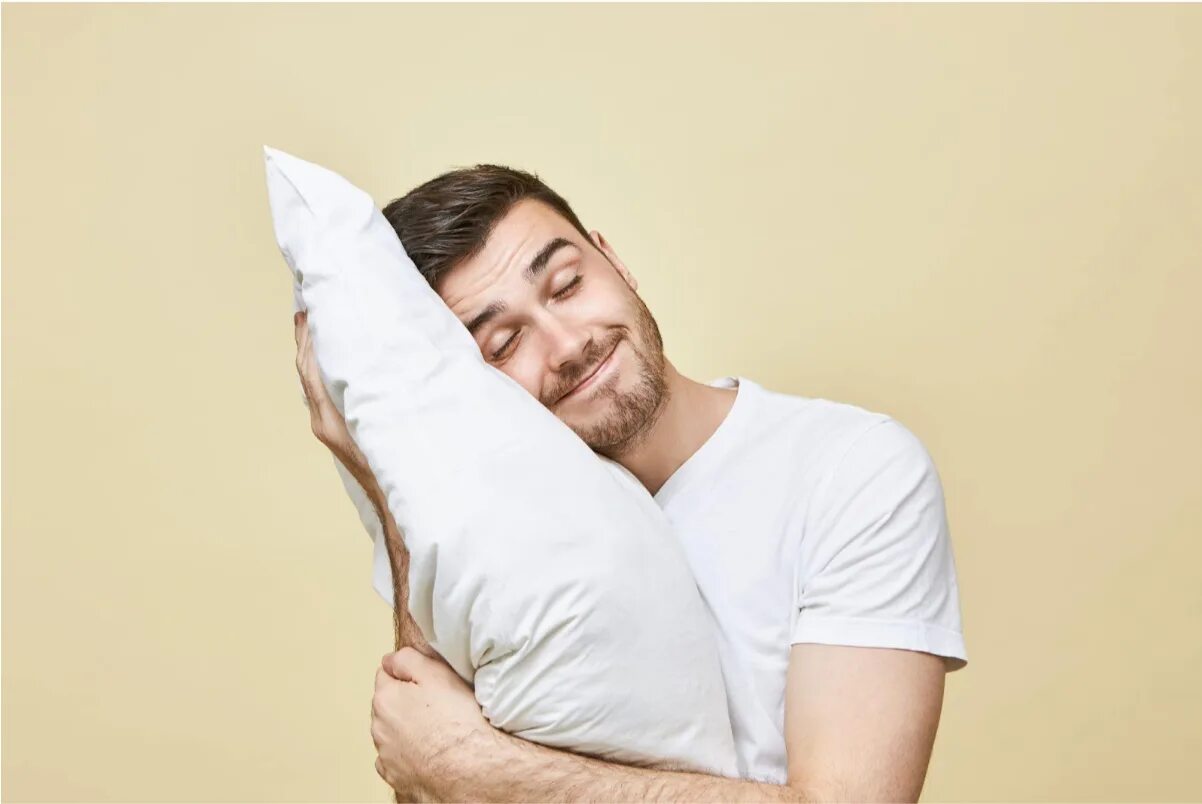 Качество сна. Всемирный день сна. Men with Pillow.