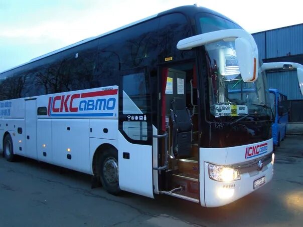 Baltic shuttle mustakivi где останавливается. Балтик шаттл. Автобус нарва таллинн. Baltic shuttle санкт петербург таллин. Автобус спб таллин.