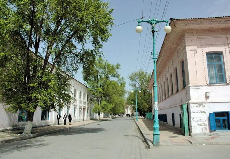 Старый город Кизляр. Город Кизляр улица Советская. Старый Кизляр улица Советская. Кизляр Дагестан. Численность кизляра