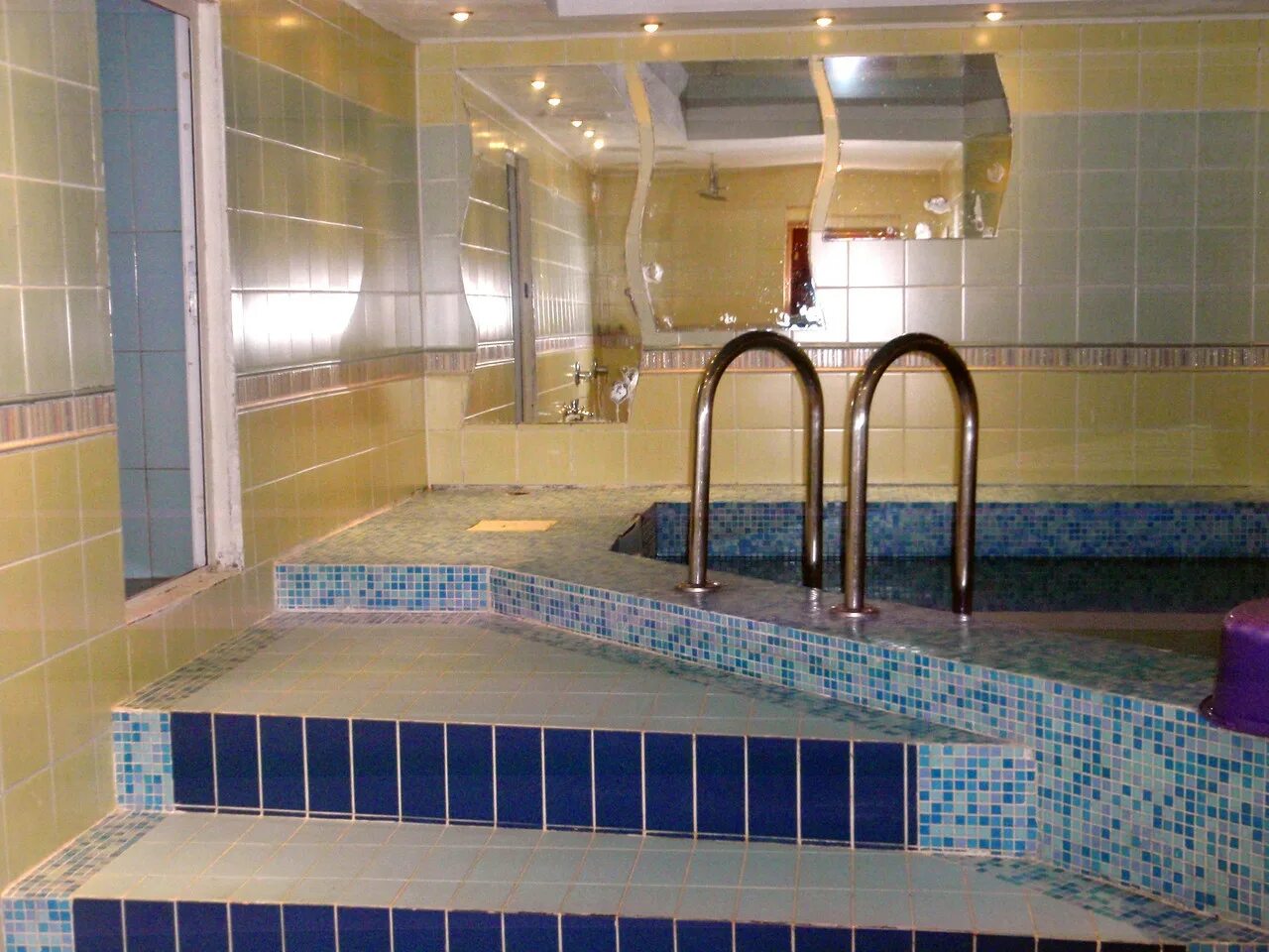 сауна новочебоксарск с бассейном вокруг света. вокруг света баня. сауна вокруг света зеленогорск красноярский край. сауна вокруг света новочебоксарск. жемчужина ачинск.