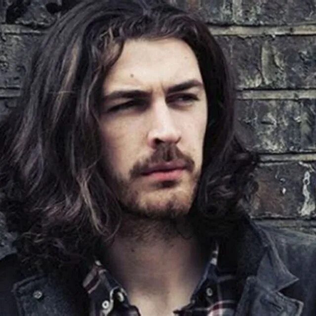 Hozier to church перевод. Hozier короткая прическа. hozier angel of small death.