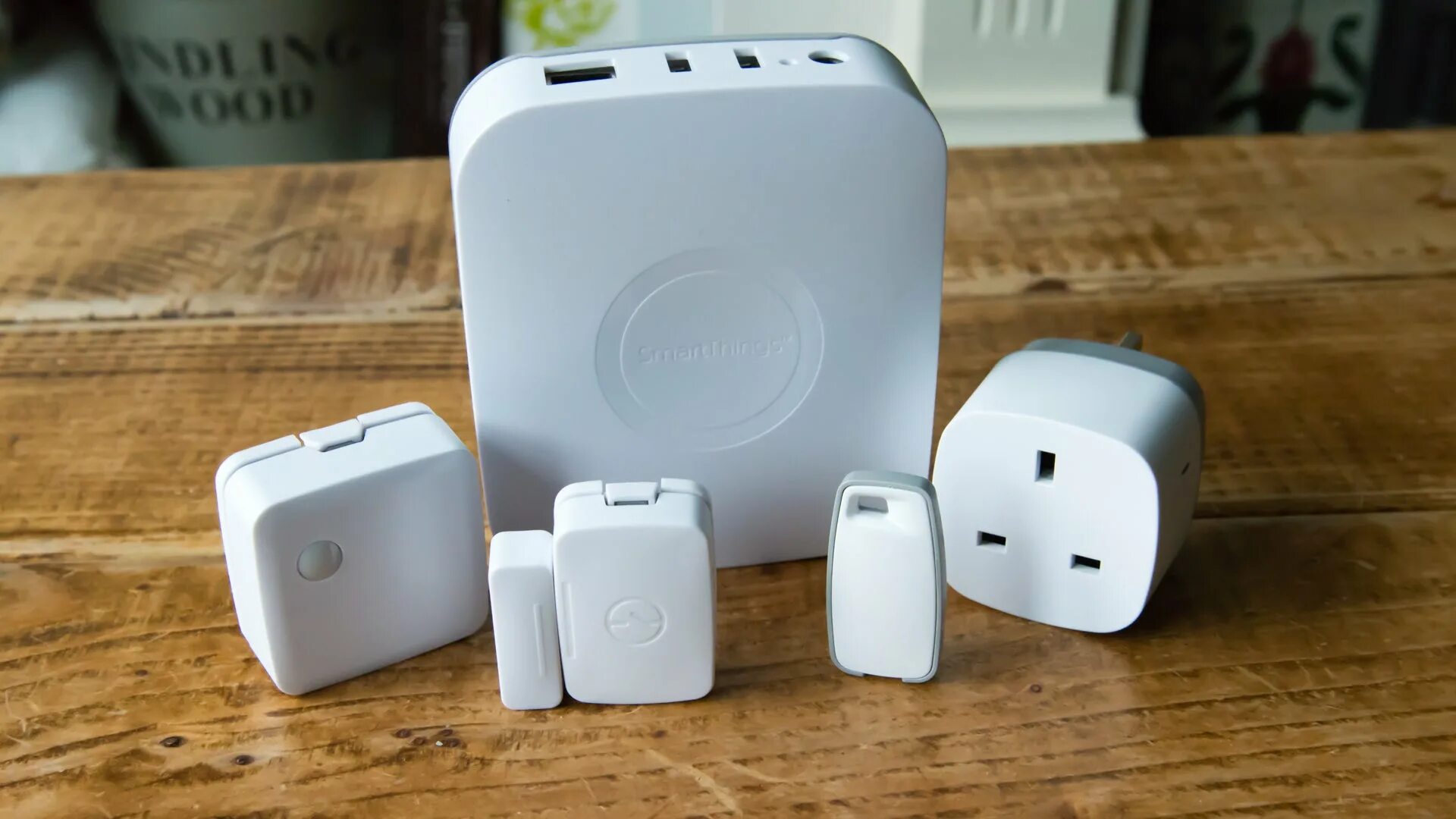 Чего не умеет smartthings. Smartthings samsung. умный дом smart things. smart home samsung. умный дом от самсунг.