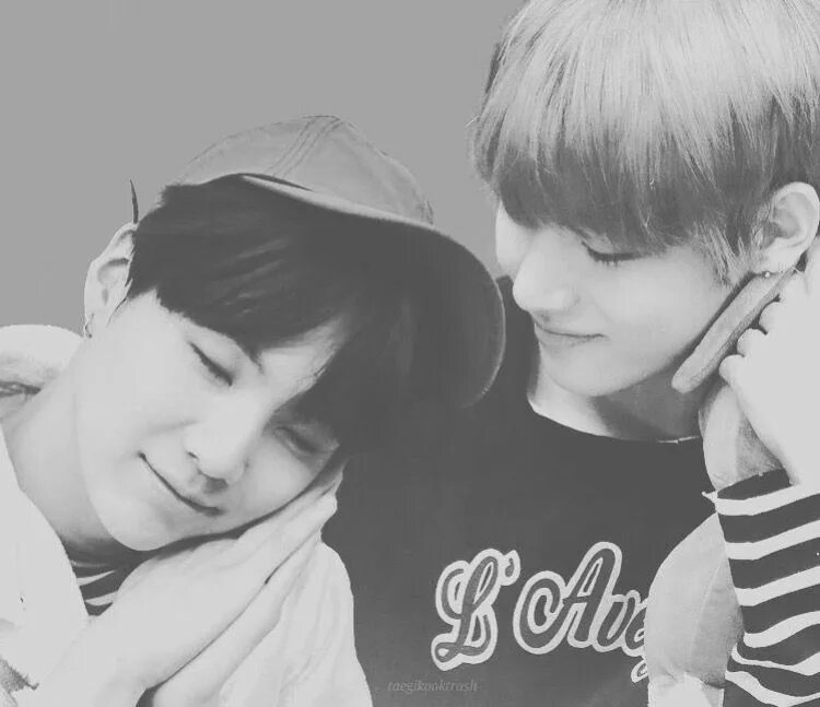 Тэхен и шуга. Taegi BTS.