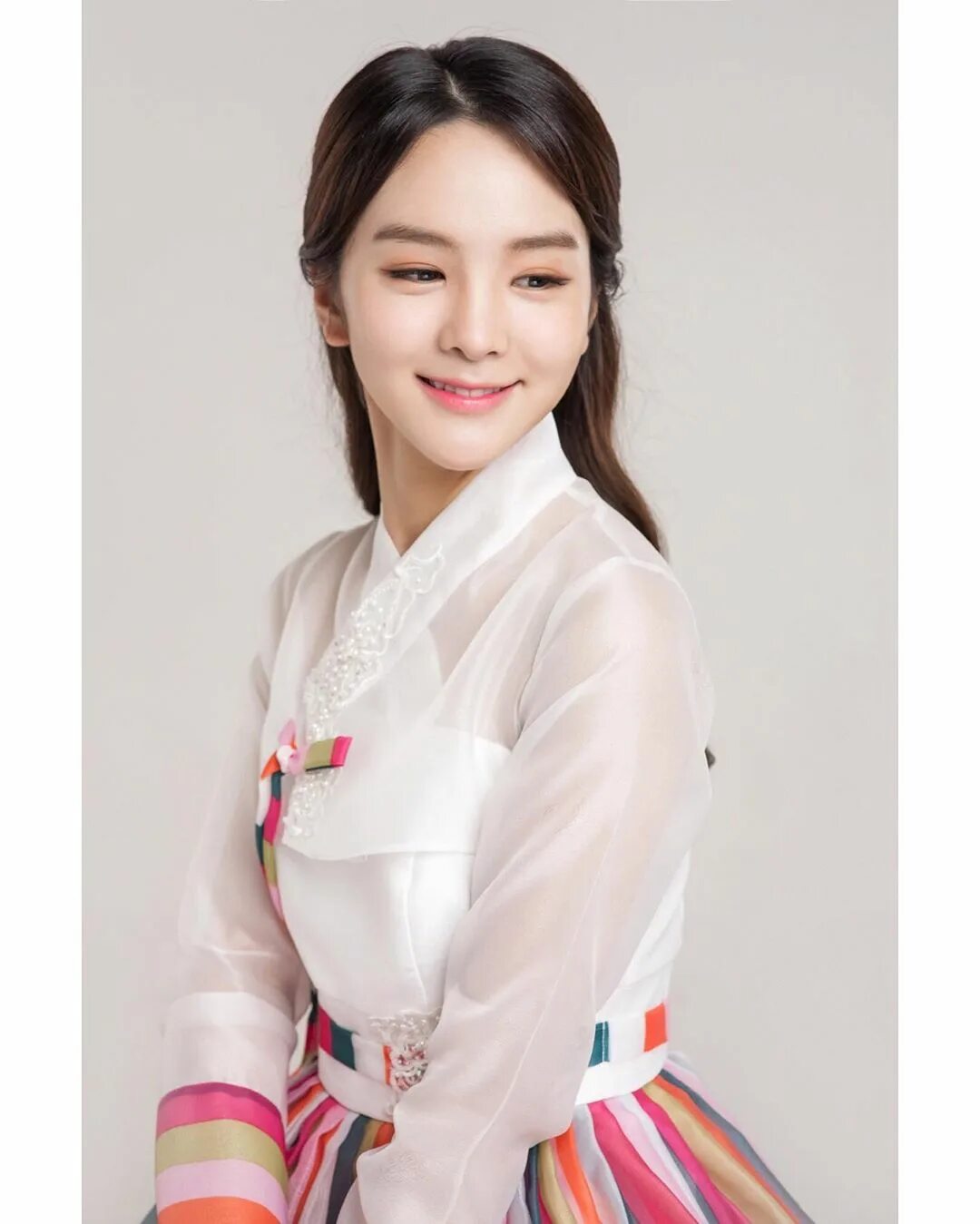 Сон джун ки винченцо. Сон со чжак. My husband oh jak doo. Oh сериал. Ким кан у.