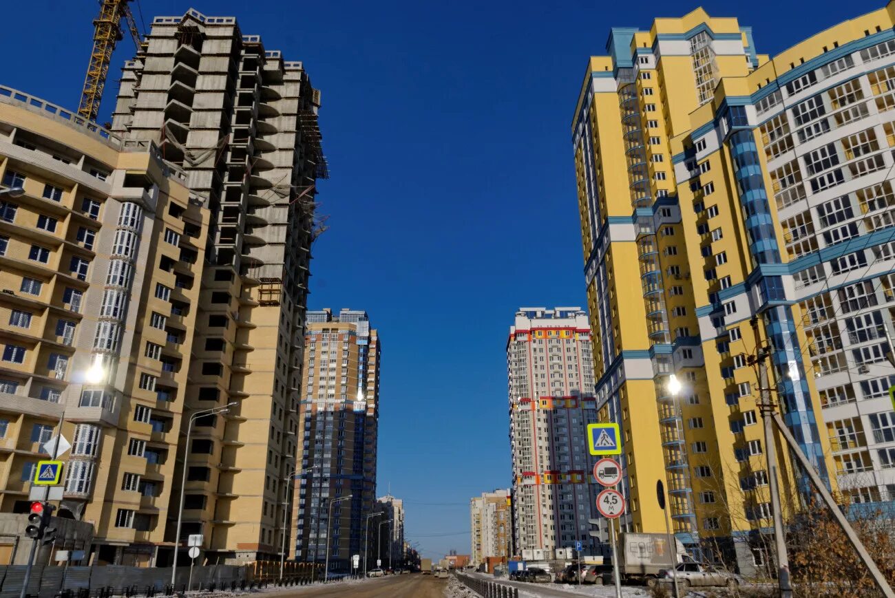 белинского 152/3 екатеринбург. жк премьер екатеринбург. квартал художников екатеринбург. автовокзал жилой комплекс. екатеринбург сталинская высотка у автовокзала.