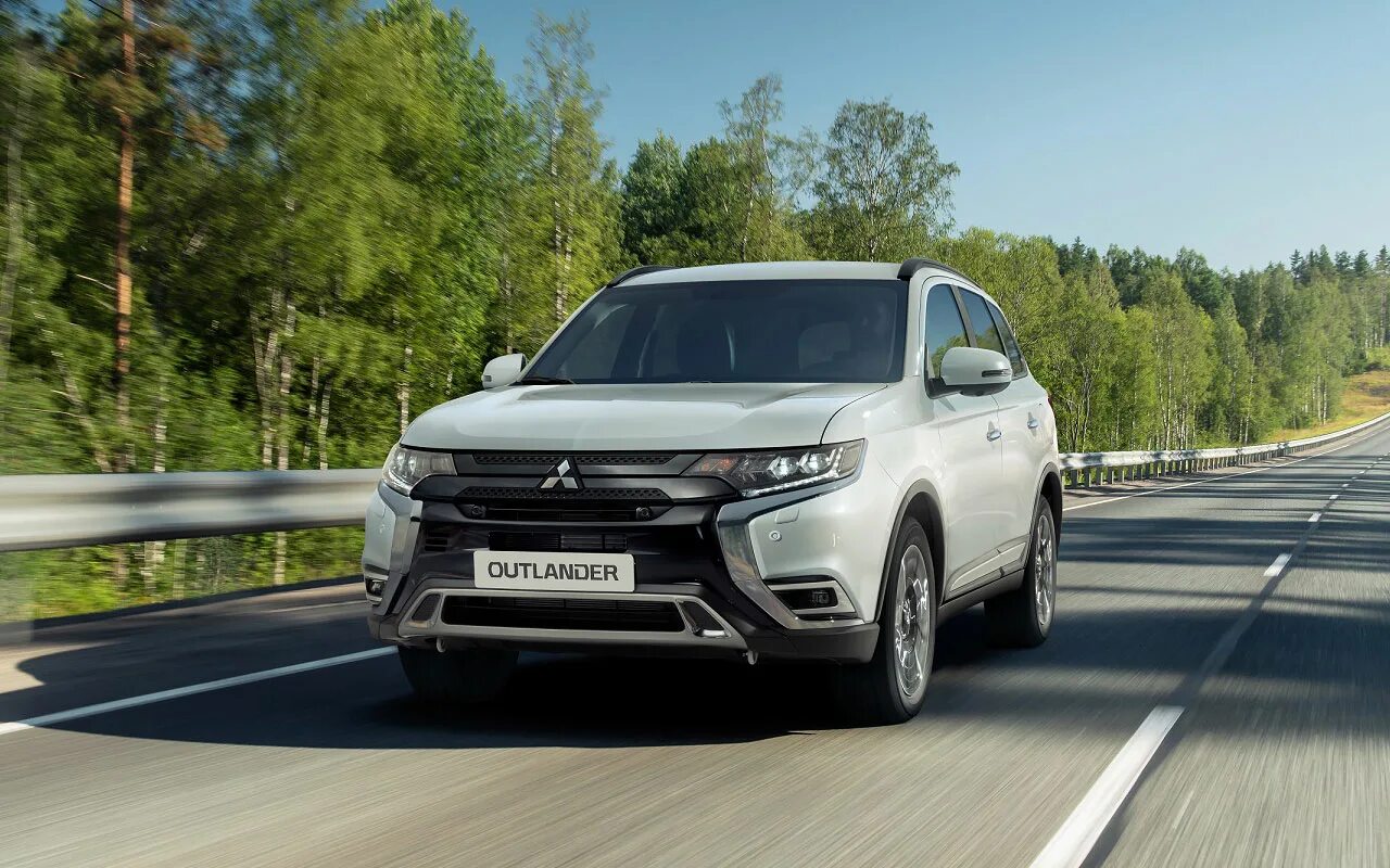 Mitsubishi is bringing Ralliart back* Top Gear