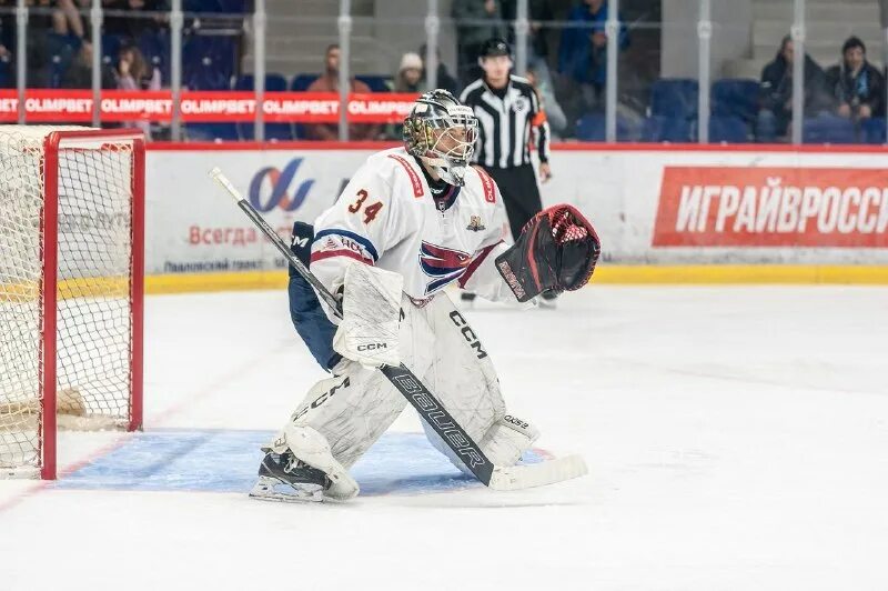 Локомотив хоккейный клуб. Буллит. Сокол красноярск динамо алтай прогноз. Хоккей. Хоккеисты.