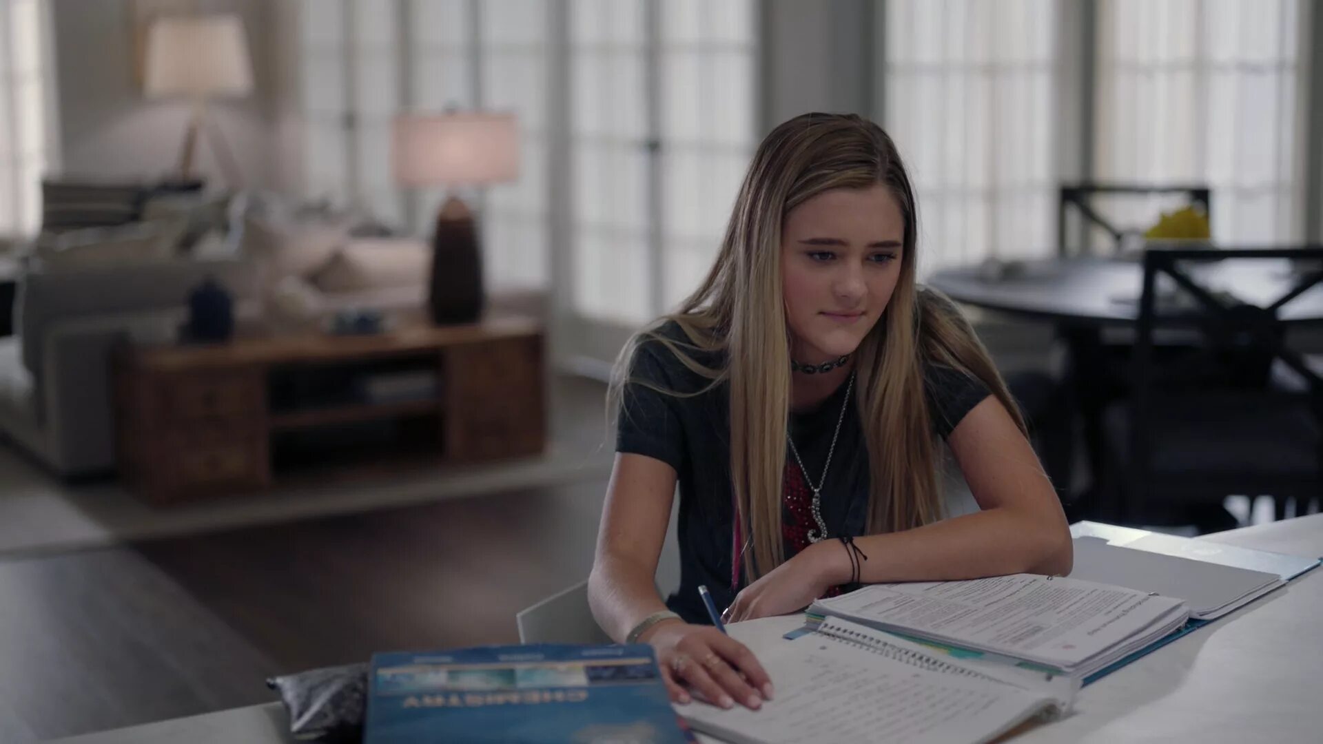 София вергара 2022. София лиллис. София вергара. Young and hungry sofia. Миллион мелочей софи диксон.