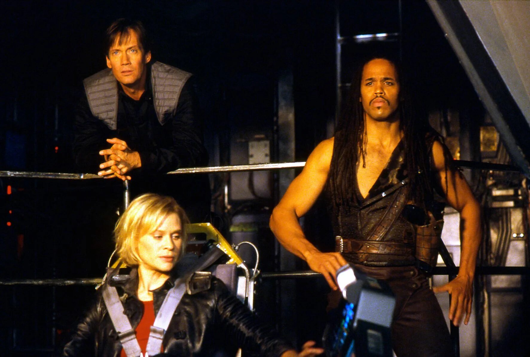 Андромеда 2 3. Андромеда (2000 сериал) кадры. андромеда (сериал 2000 – 2005) andromeda. андромеда сериал кадры. андромеда сериал кевин сорбо.