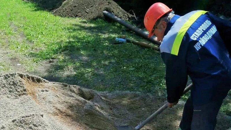 Сети водоснабжения. Поселок артезианский ставропольский край. Артезианский новоселицкий. Артезианский новоселицкий. Газовый участок села падинского.