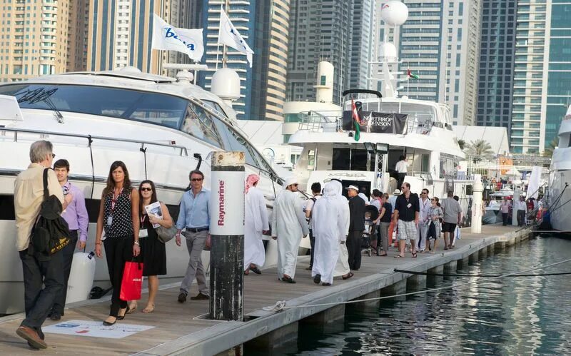 Dubai International Boat show. Экскурсия мега яхта Дубай. Яхт шоу в Дубае. Дубай прогулка. Поездка в дубай на неделю