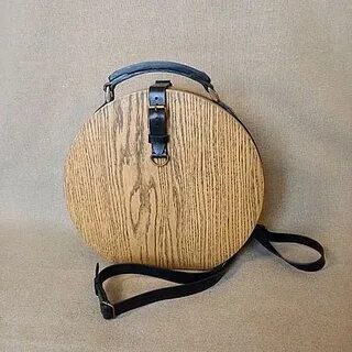 Круглая деревянная сумка