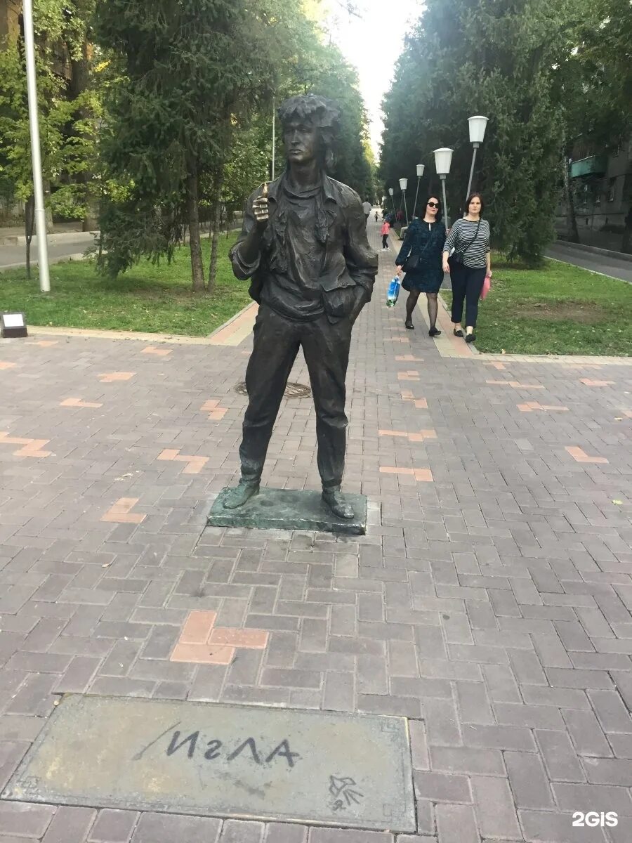 Памятник Виктору Цою, памятник, мемориал, Алматы, улица Тулебаева - Яндекс Карты