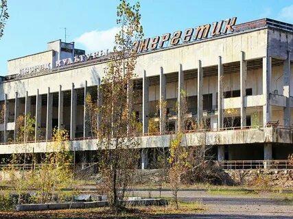 Бывший дворец культуры