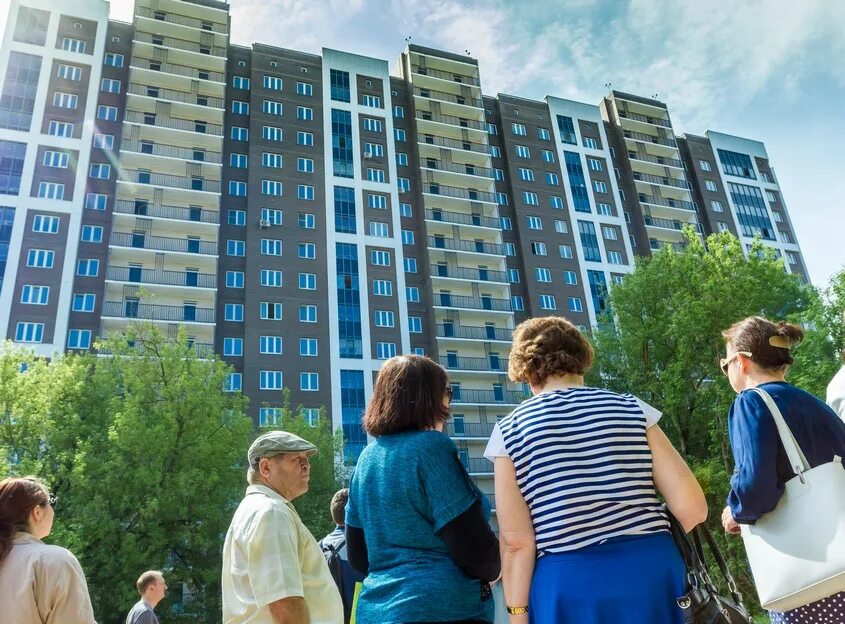 Коттедж в ипотеку. Экскурсия по жк. Россельхозбанк ипотека реклама. Счастливая семья. Семейная ипотека условия.